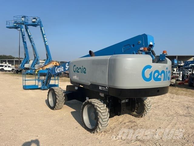 Genie S-65XC Telescopic boom lifts