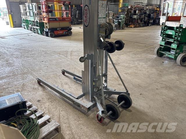 Genie SLC-24 Hoists and material elevators
