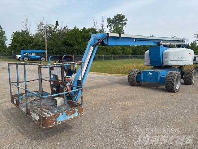 Genie Z-80/60 Articulated boom lifts