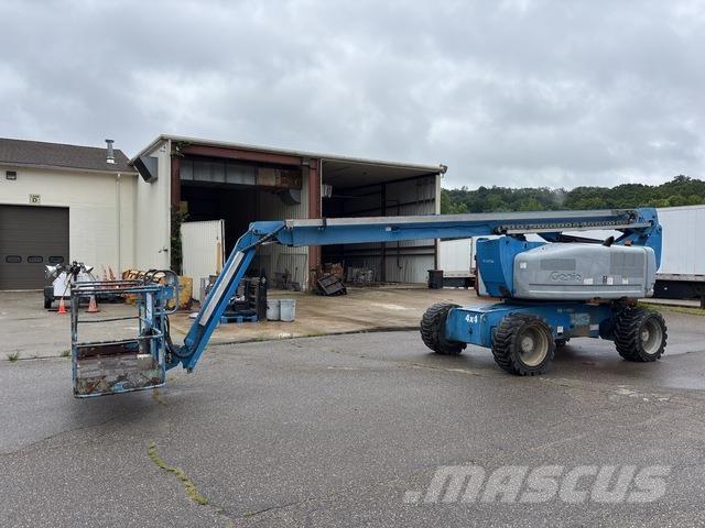 Genie Z-80/60 Articulated boom lifts