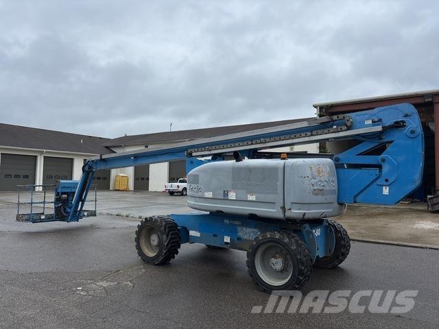 Genie Z-80/60 Articulated boom lifts