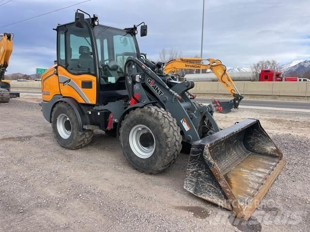 GiANT G5000 Wheel loaders