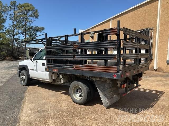 GMC 3500 Flatbed / Dropside trucks