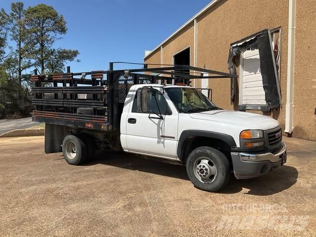 GMC 3500 Flatbed / Dropside trucks