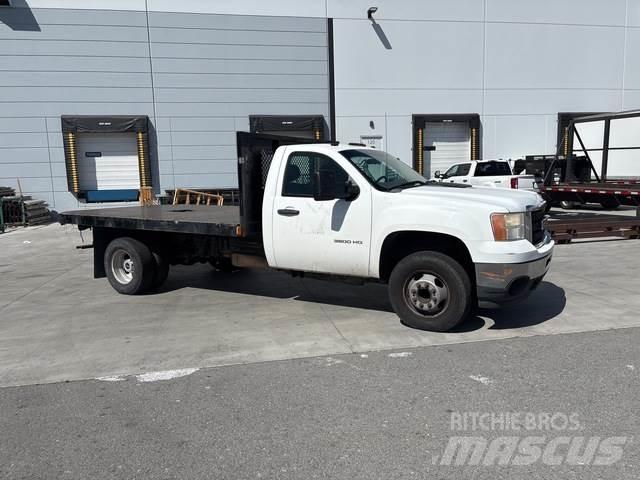 GMC 3500 Flatbed / Dropside trucks