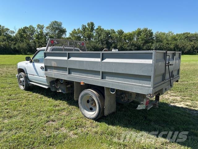 GMC 3500 Tipper trucks