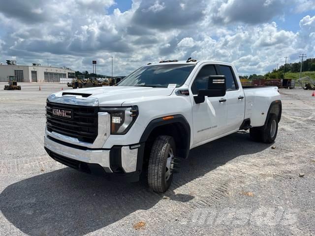 GMC 3500HD Other
