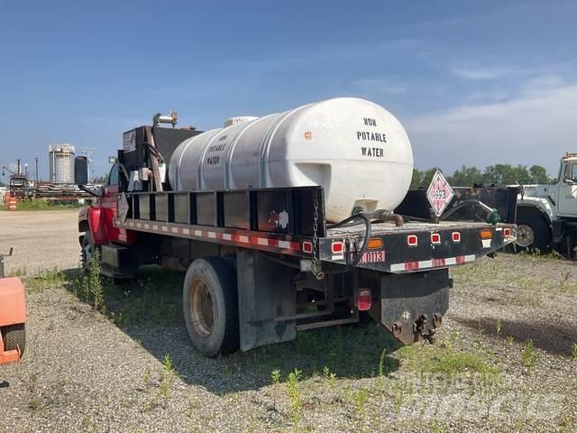 GMC 7500 Flatbed / Dropside trucks
