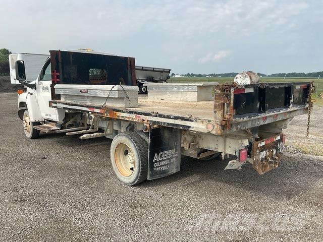 GMC C5500 Flatbed / Dropside trucks
