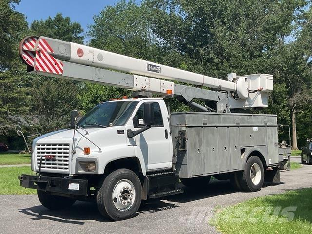 GMC C7500 Truck mounted platforms