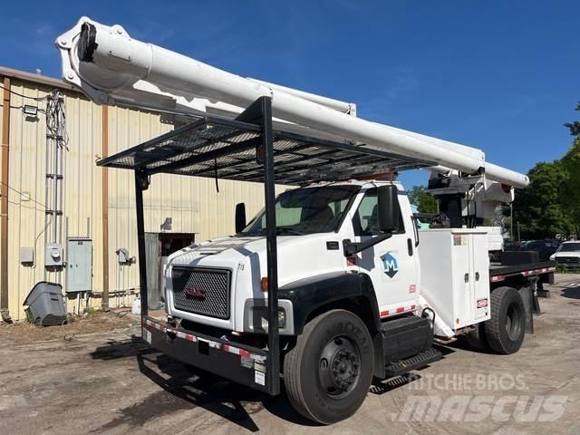 GMC C7500 Truck mounted platforms