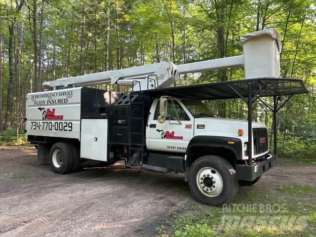 GMC C8500 Truck mounted platforms