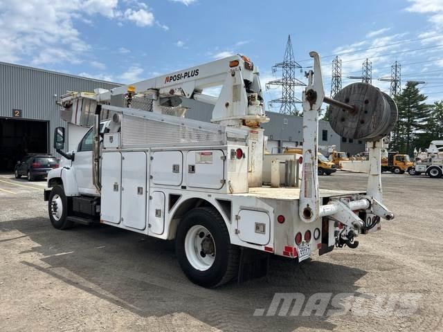 GMC C8500 Truck mounted platforms