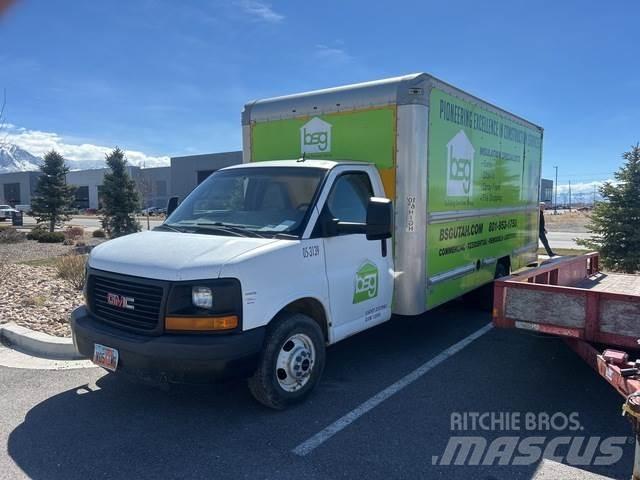 GMC Savana Box trucks