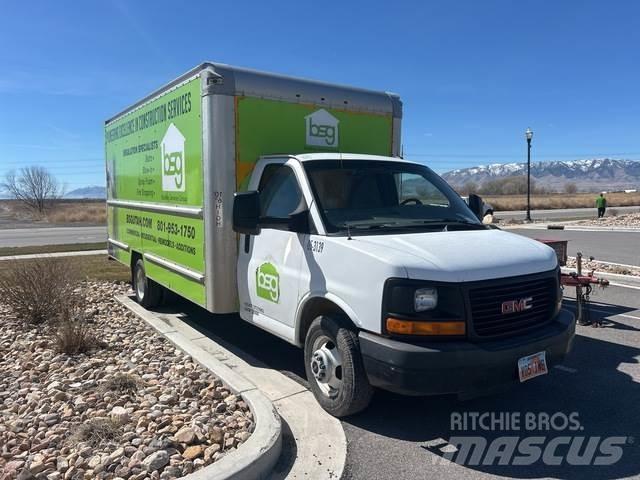 GMC Savana Box trucks