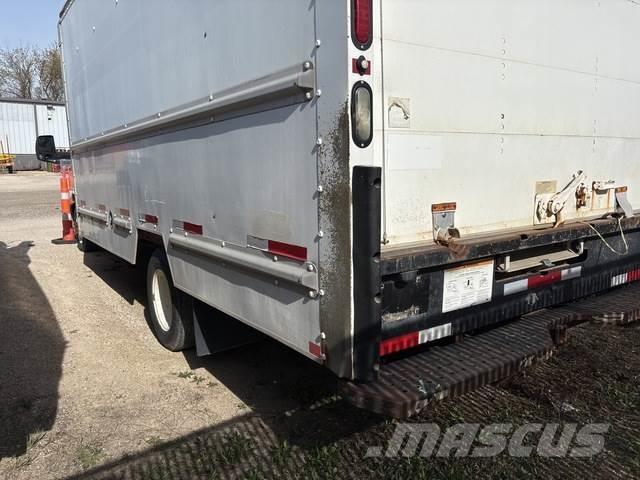 GMC Savana Box trucks