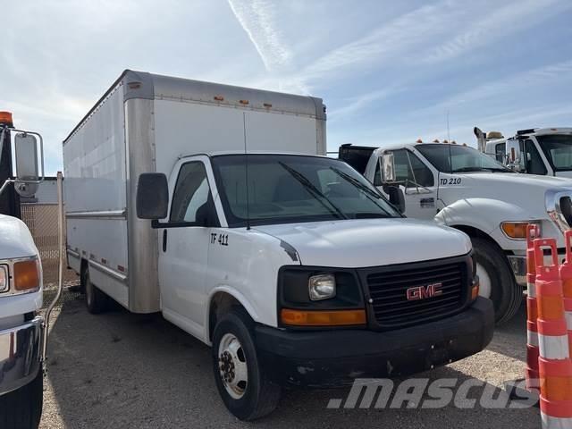 GMC Savana Box trucks