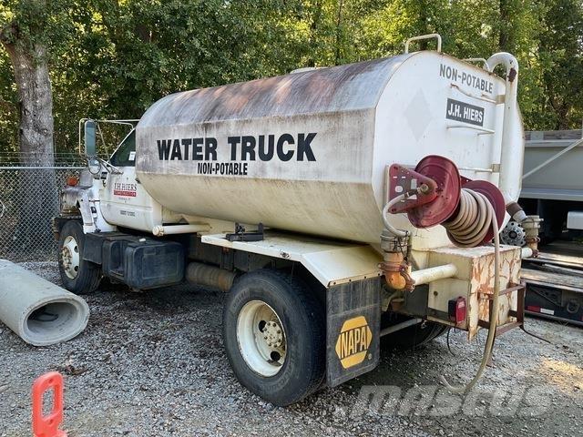 GMC TopKick Water bowser