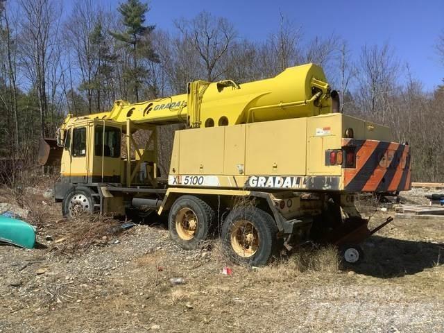 Gradall XL5100 Wheeled excavators