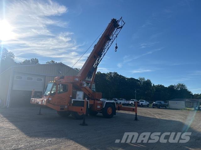 Grove AT-422 All terrain cranes
