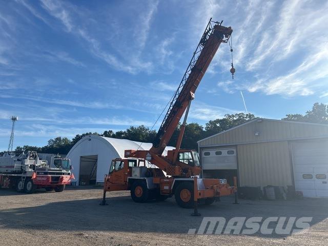 Grove AT-422 All terrain cranes