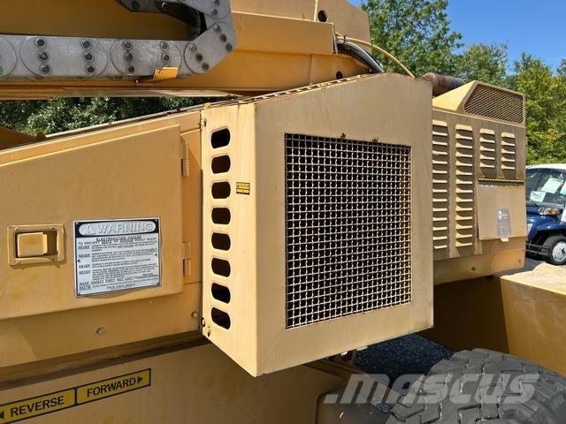 Grove MZ-90 Telescopic boom lifts