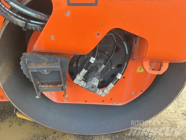 Hamm HD + 80i Combi rollers