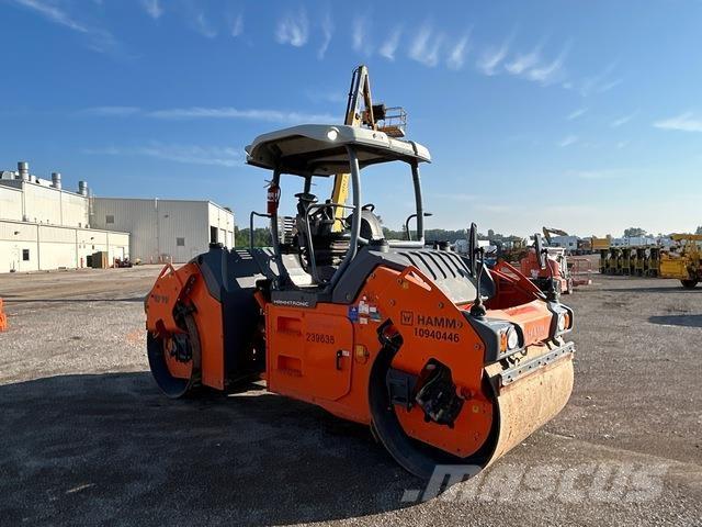 Hamm HD+90i VV Twin drum rollers