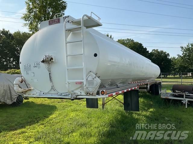 Heil  Tanker trailers