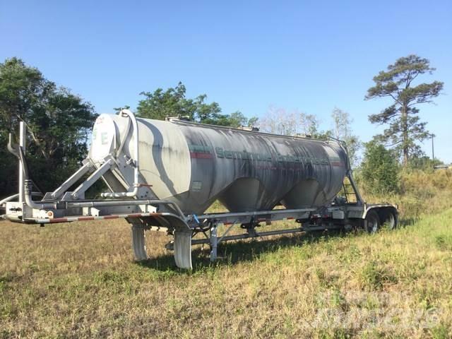 Heil  Tanker trailers