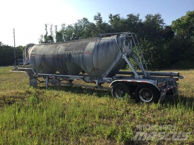 Heil  Tanker trailers