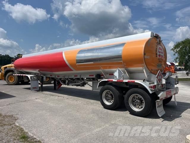 Heil  Tanker trailers