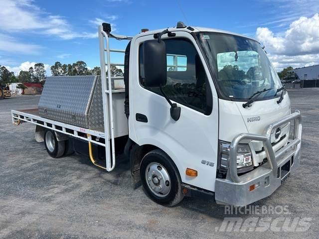 Hino 300 Flatbed / Dropside trucks
