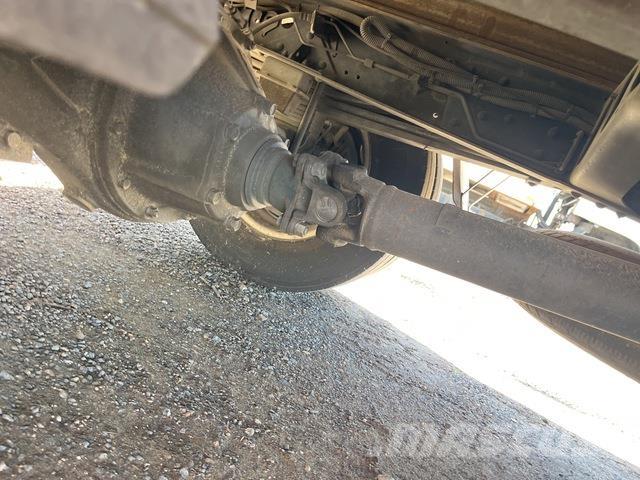 Hino 300 616 Temperature controlled trucks