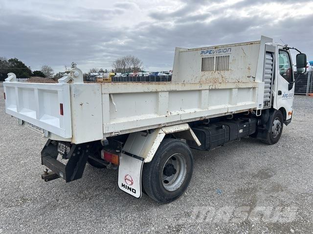 Hino 300 917 Tipper trucks