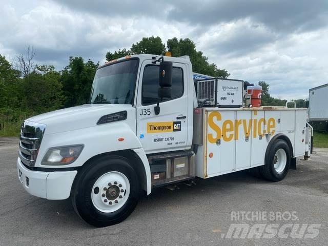 Hino 338 Municipal / general purpose vehicles