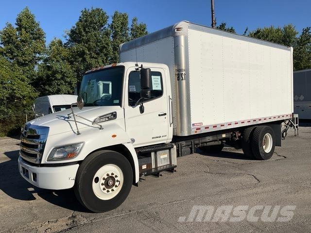 Hino 338 Box trucks
