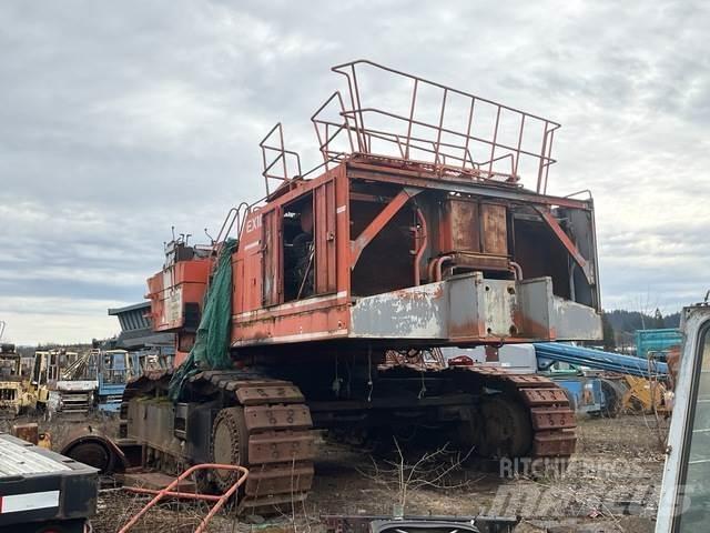 Hitachi EX1000 Crawler excavators