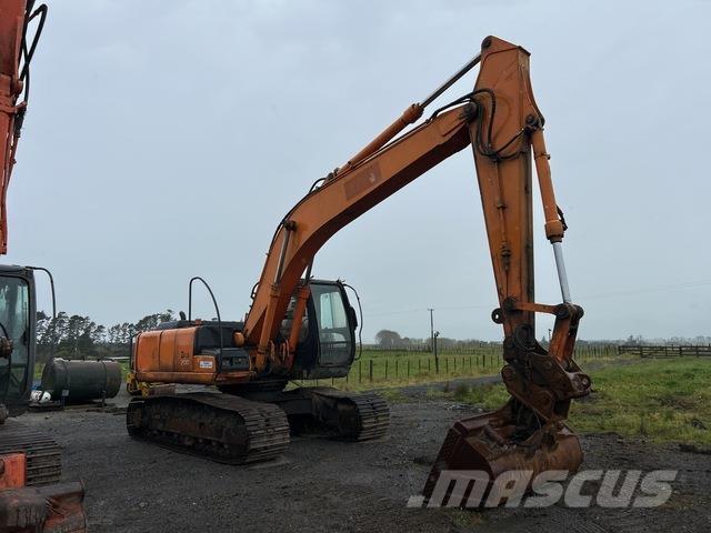 Hitachi ZX200 Crawler excavators
