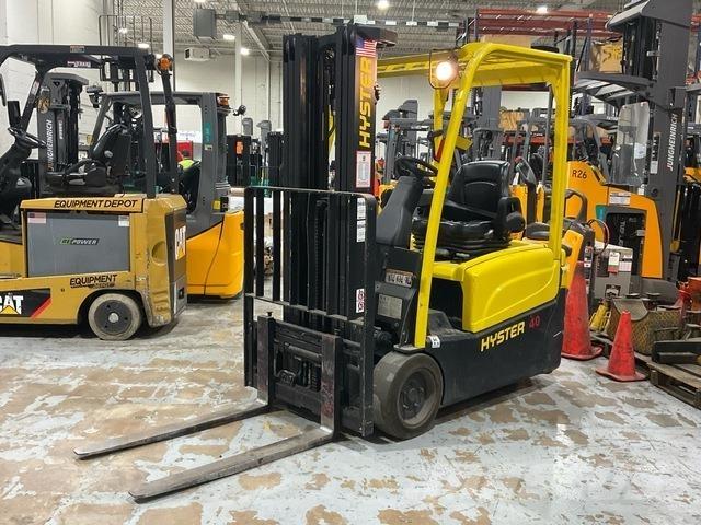 Hyster  Electric forklift trucks
