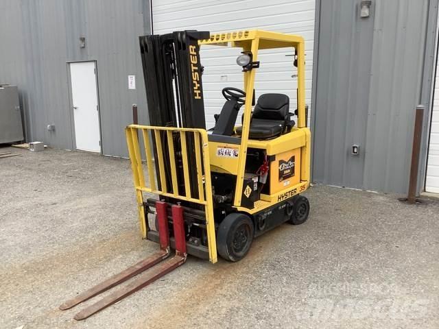 Hyster E35Z Electric forklift trucks