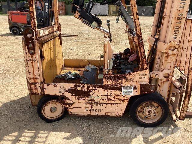 Hyster E40XL Electric forklift trucks