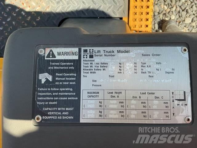 Hyster E65Z-40 Electric forklift trucks