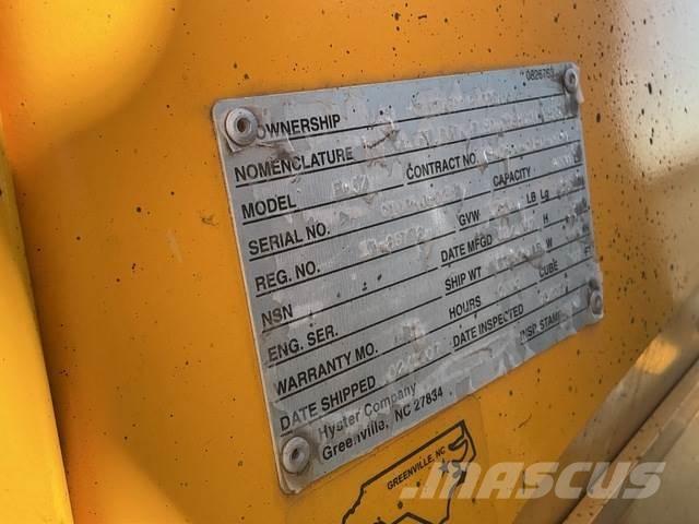 Hyster E65Z-40 Electric forklift trucks