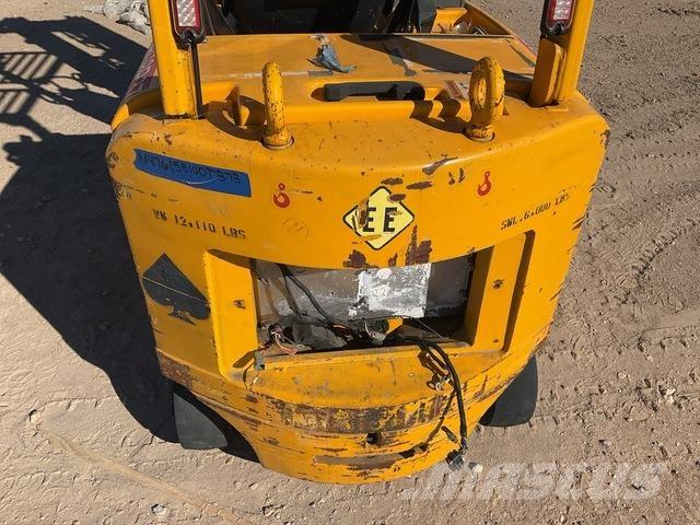 Hyster E65Z-40 Electric forklift trucks