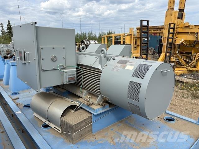 Hyundai  Industrial engines