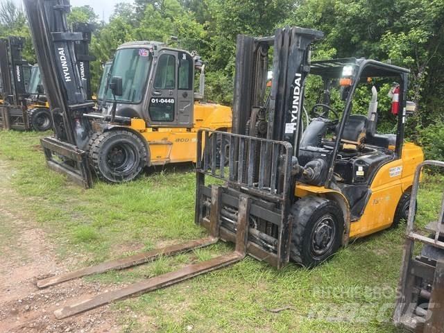 Hyundai 35D-9 Other