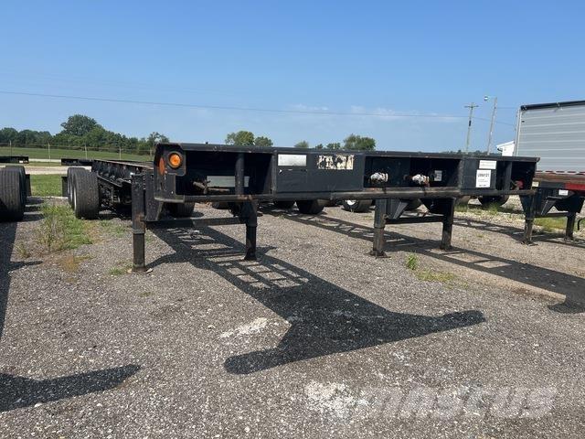 Hyundai Tri/A Container trailers