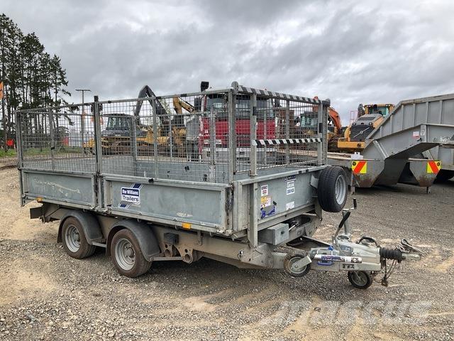 Ifor Williams  Car carrier