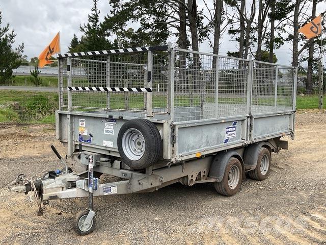 Ifor Williams  Car carrier